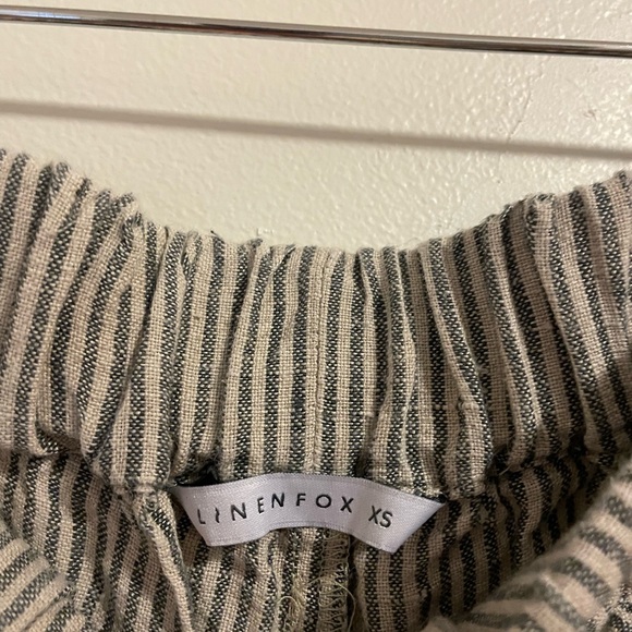 Linen Fox Cropped Pants - Picture 2 of 2